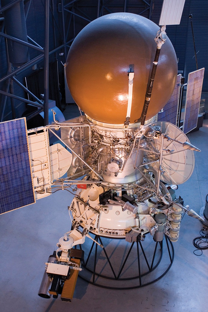 По показаниям советского зонда «Вега-2» учёные вывели, что нижняя атмосфера Венеры — сверхкритическая жидкость - 3